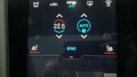 PORSCHE TAYCAN 420kW 4S 93kWh Auto