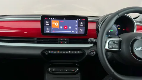 FIAT 600 115kW Red 54kWh Auto