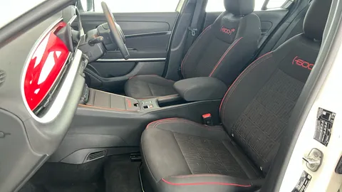 FIAT 600 115kW Red 54kWh Auto