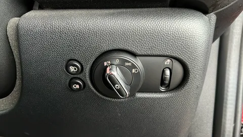 MINI HATCHBACK 135kW Cooper S Level 3 33kWh Auto