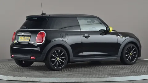MINI HATCHBACK 135kW Cooper S Level 2 33kWh Auto