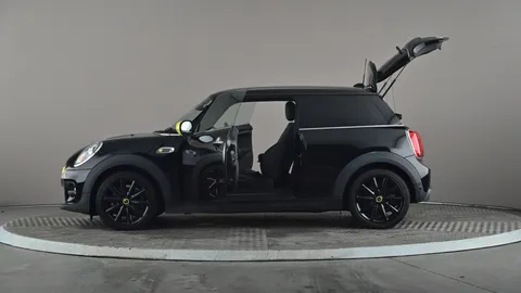 MINI HATCHBACK 135kW Cooper S Level 2 33kWh Auto