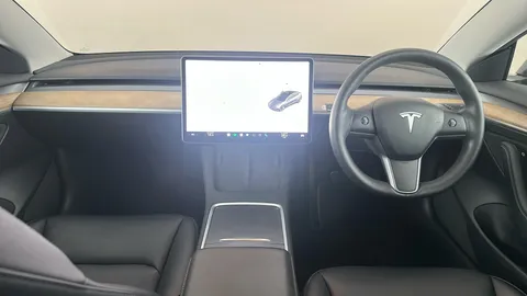 TESLA MODEL 3 Long Range AWD Auto