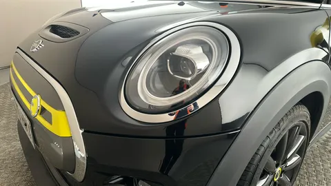 MINI HATCHBACK 135kW Cooper S Level 2 33kWh Auto