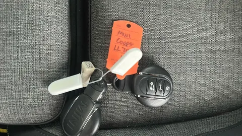 MINI HATCHBACK 135kW Cooper S Level 2 33kWh Auto