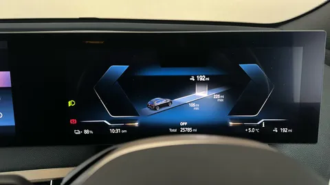 BMW iX 240kW xDrive40 M Sport 76.6kWh Auto