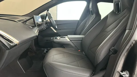 BMW iX 240kW xDrive40 M Sport 76.6kWh Auto