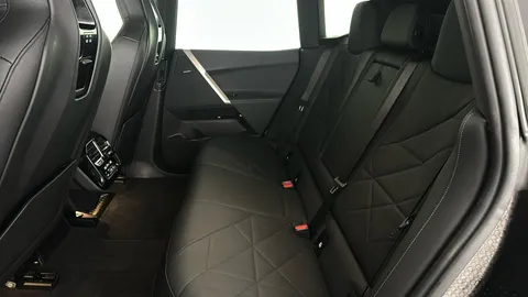 BMW iX 240kW xDrive40 M Sport 76.6kWh Auto