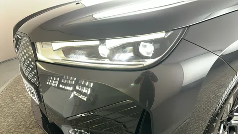 BMW iX 240kW xDrive40 M Sport 76.6kWh Auto