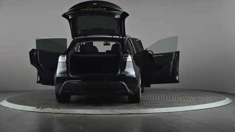 Tesla Model Y Long Range AWD Auto [Enhanced Autopilot]