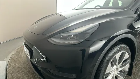 Tesla Model Y Long Range AWD Auto [Enhanced Autopilot]