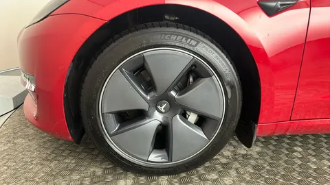 TESLA MODEL 3 Long Range AWD Auto