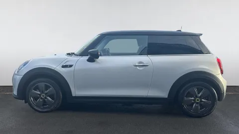 MINI HATCHBACK 135kW Cooper S Level 1 33kWh Auto