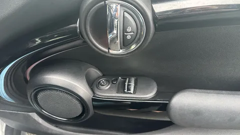 MINI HATCHBACK 135kW Cooper S Level 1 33kWh Auto