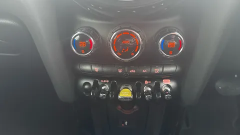 MINI HATCHBACK 135kW Cooper S Level 1 33kWh Auto