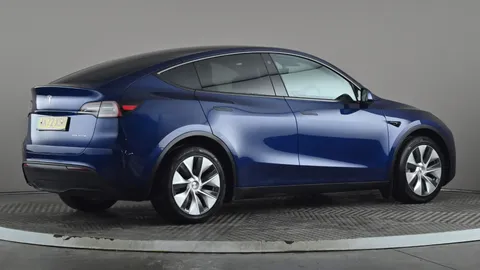 TESLA MODEL Y Long Range AWD Auto
