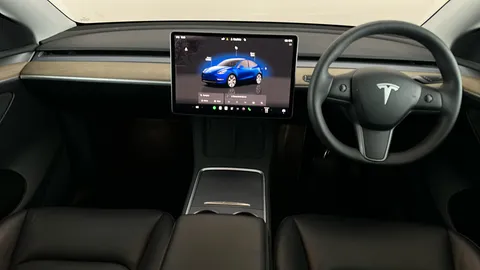 TESLA MODEL Y Long Range AWD Auto