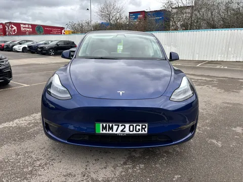 TESLA MODEL Y Performance AWD Auto