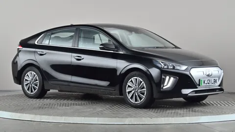 HYUNDAI IONIQ 100kW Premium 38kWh Auto