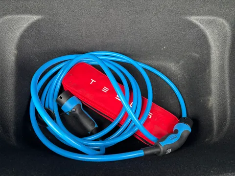 TESLA MODEL Y Performance AWD Auto