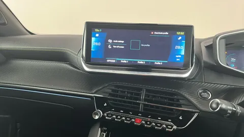 PEUGEOT 2008 100kW GT Line 50kWh Auto