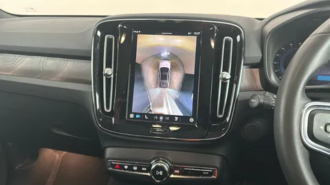 VOLVO C40 170kW Recharge Ultimate 69kWh Auto