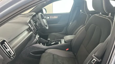 VOLVO C40 170kW Recharge Ultimate 69kWh Auto