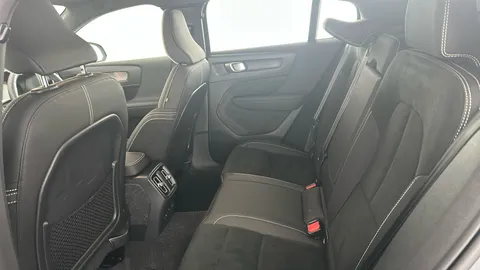 VOLVO C40 170kW Recharge Ultimate 69kWh Auto