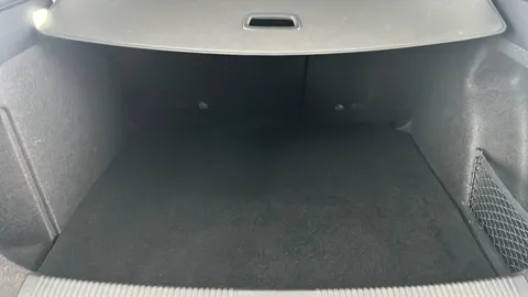 MG MOTOR UK MG5 115kW Exclusive EV 53kWh Auto