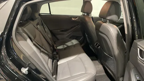 HYUNDAI IONIQ 100kW Premium 38kWh Auto