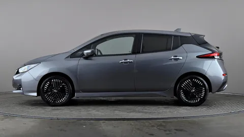 NISSAN LEAF 110kW N-Connecta 39kWh Auto