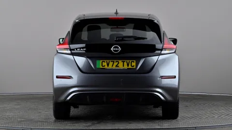 NISSAN LEAF 110kW N-Connecta 39kWh Auto