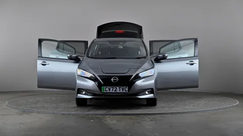 NISSAN LEAF 110kW N-Connecta 39kWh Auto