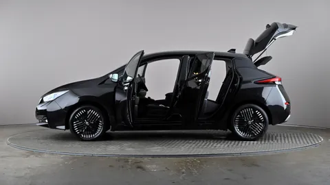 NISSAN LEAF 110kW N-Connecta 39kWh Auto