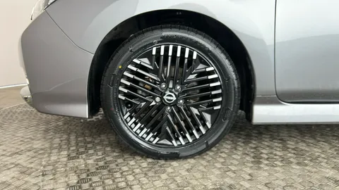 NISSAN LEAF 110kW N-Connecta 39kWh Auto