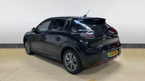 PEUGEOT 208 100kW Allure 50kWh Auto