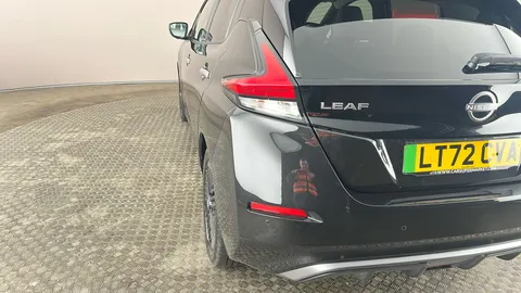 NISSAN LEAF 110kW N-Connecta 39kWh Auto