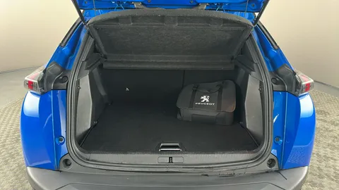 PEUGEOT 2008 100kW GT 50kWh Auto