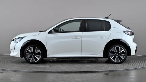 PEUGEOT 208 100kW GT 50kWh Auto