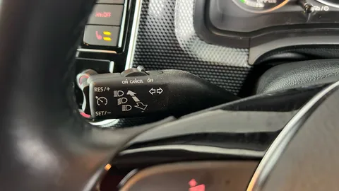 VOLKSWAGEN UP 60kW E-Up 32kWh Auto