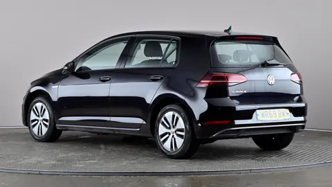 VOLKSWAGEN GOLF 99kW e-Golf 35kWh Auto
