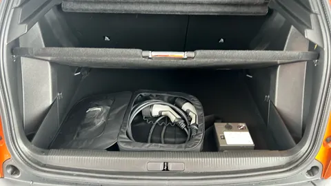 PEUGEOT 2008 100kW Active Premium 50kWh Auto