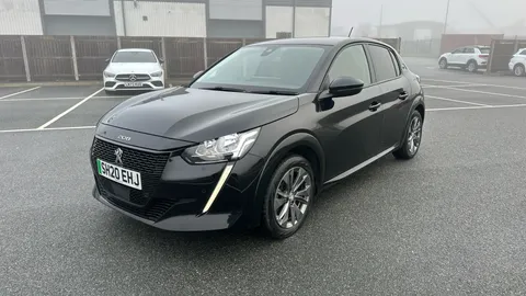 PEUGEOT 208 100kW Allure 50kWh Auto