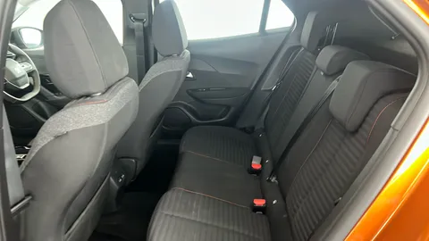 PEUGEOT 2008 100kW Active Premium+ 50kWh Auto