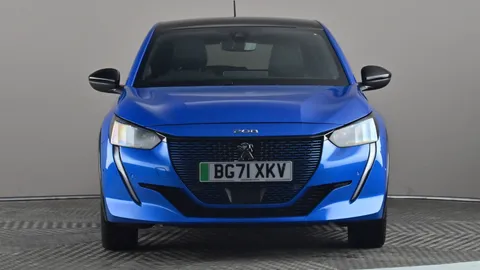 PEUGEOT 208 100kW GT 50kWh Auto