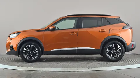 PEUGEOT 2008 100kW Allure Premium 50kWh Auto