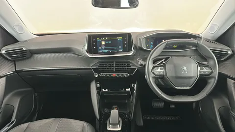 PEUGEOT 2008 100kW Allure Premium 50kWh Auto