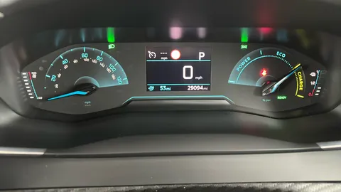 PEUGEOT 2008 100kW Active Premium 50kWh Auto