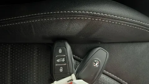 VAUXHALL MOKKA 100kW Ultimate Edition 50kWh Auto