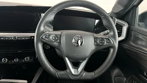 VAUXHALL MOKKA 100kW Ultimate Edition 50kWh Auto